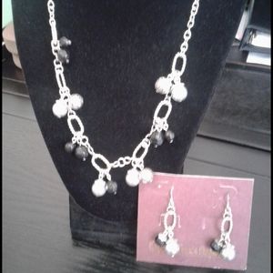 Premier Design Necklace and Earrings set NWT